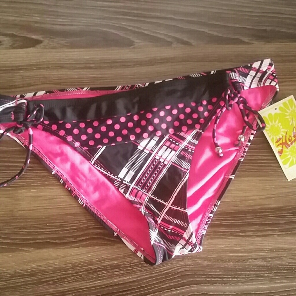 Neon fushia bikini bottoms